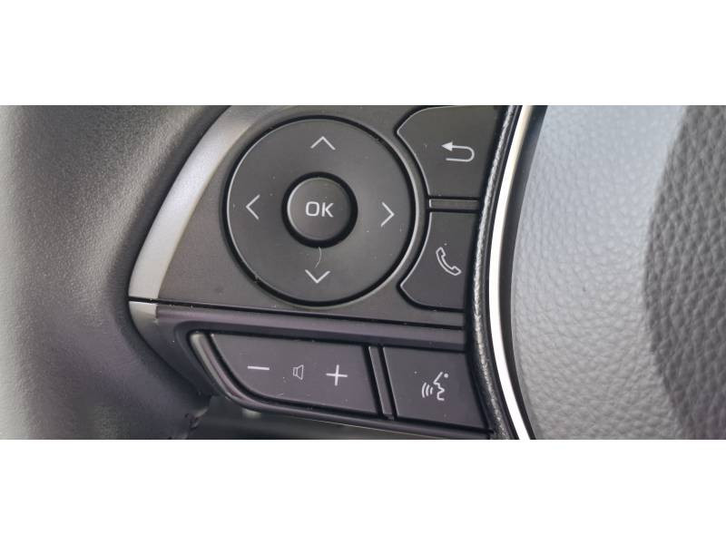 Toyota Corolla Hybride 122h Dynamic  occasion  Montauban - photo n13