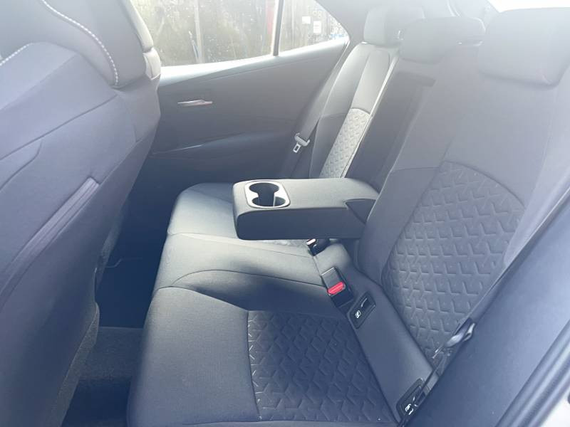 Toyota Corolla Hybride 122h Dynamic  occasion  Toulouse - photo n11