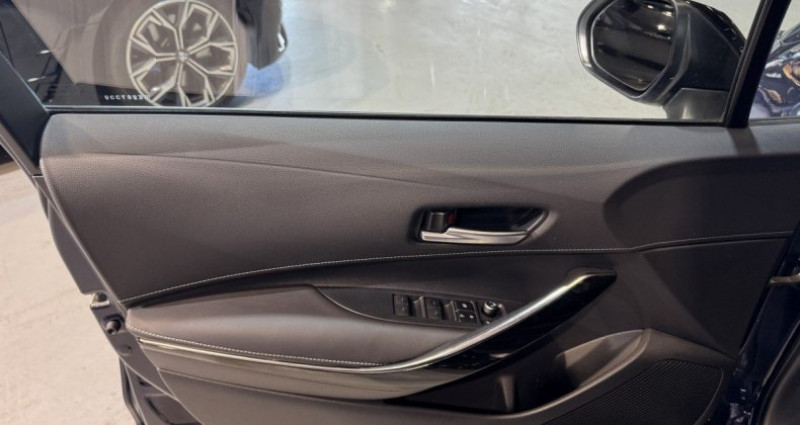 Toyota Corolla Hybride 122h GR Sport 1�re main origine france  occasion � Ingr� - photo n�7