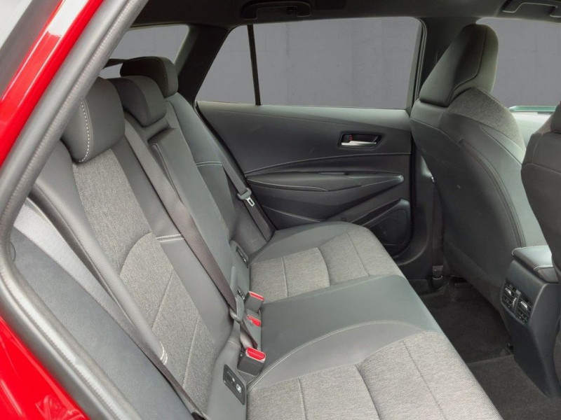 Toyota Corolla Hybride 140ch BVA  occasion  Beaupuy - photo n7