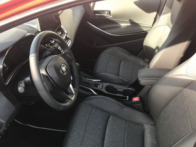 Toyota Corolla Hybride 140ch BVA  occasion  Beaupuy - photo n6