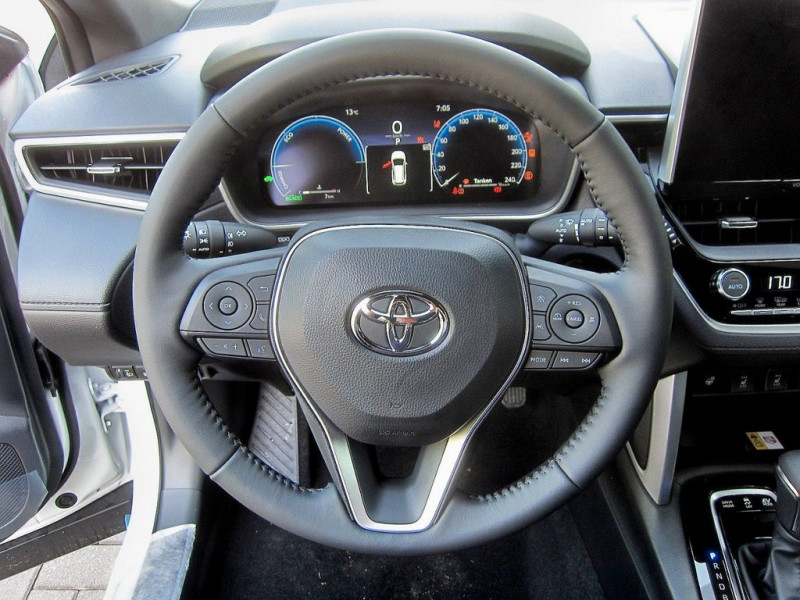 Toyota Corolla Hybride 140ch BVA  occasion  Beaupuy - photo n7