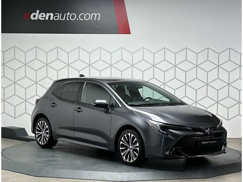 Toyota Corolla Hybride 140ch Design  occasion  Saint Laurent des Vignes - photo n3