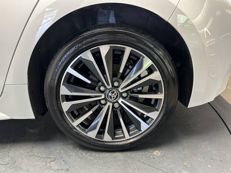 Toyota Corolla Hybride 140ch Design  occasion  Saint Laurent des Vignes - photo n10