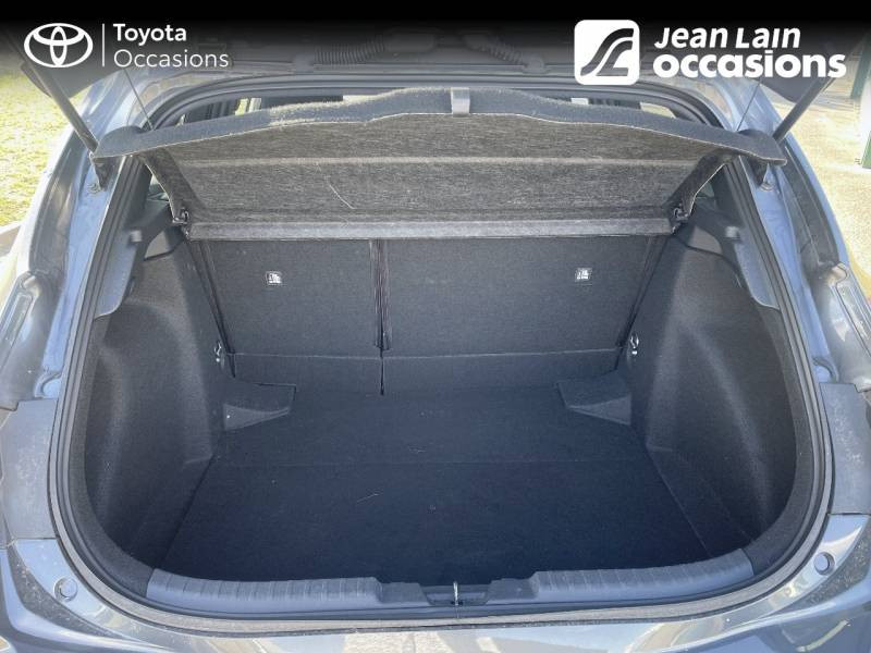 Toyota Corolla Hybride 140ch Design  occasion  Chatuzange-le-Goubet - photo n10