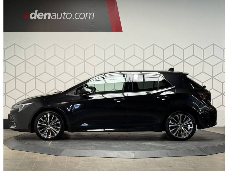 Toyota Corolla Hybride 140ch Design  occasion  Saint Laurent des Vignes - photo n8