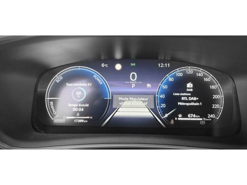 Toyota Corolla Hybride 140ch Design  occasion � Montauban - photo n�8