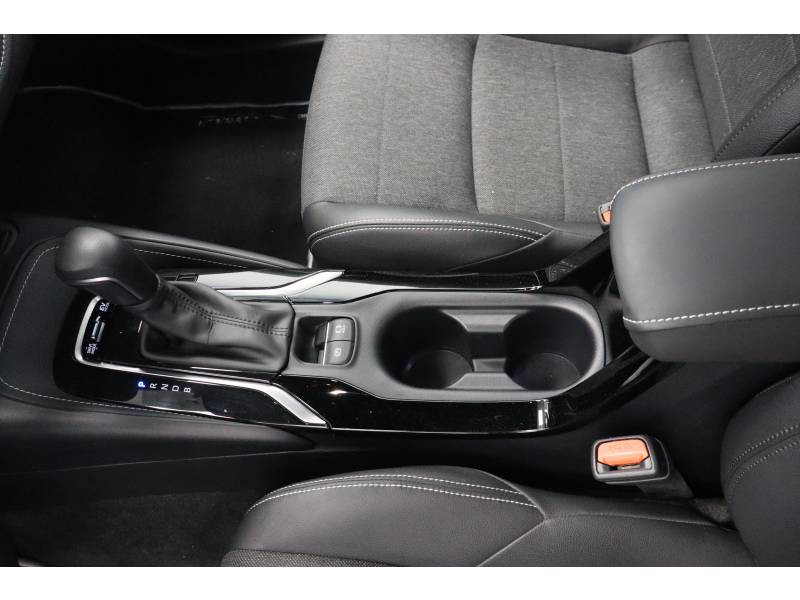 Toyota Corolla Hybride 140ch Design  occasion � LONS - photo n�19