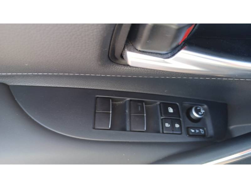 Toyota Corolla Hybride 140ch Design  occasion  Agen - photo n14