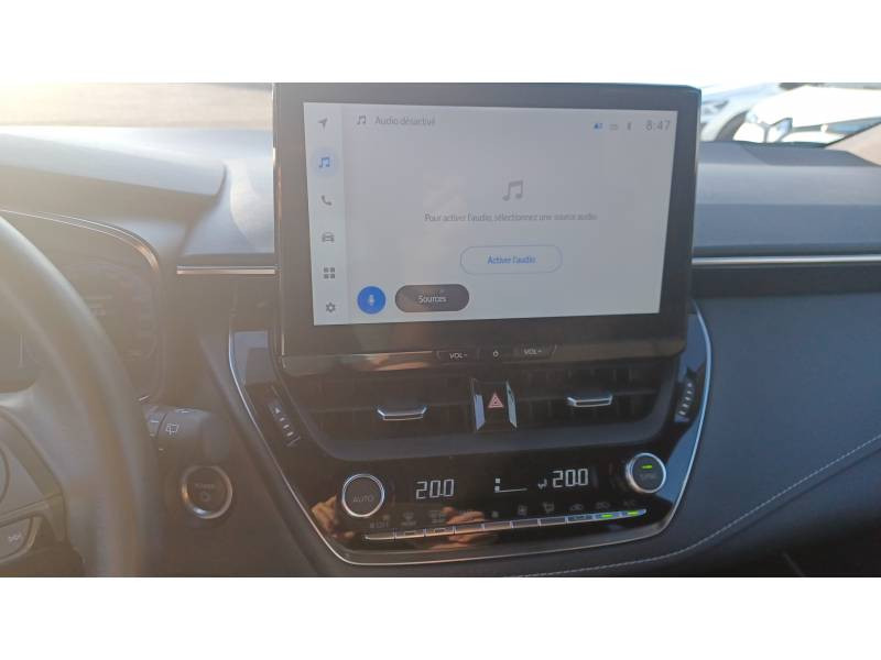 Toyota Corolla Hybride 140ch Design  occasion  Agen - photo n18