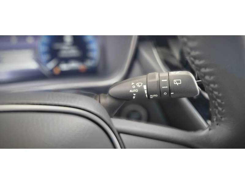 Toyota Corolla Hybride 140ch Design  occasion  Montauban - photo n20
