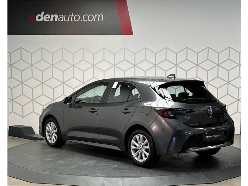 Toyota Corolla Hybride 140ch Dynamic  occasion  Saint Laurent des Vignes - photo n7