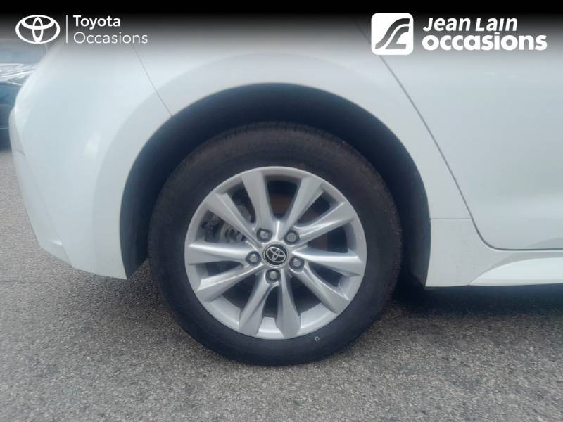 Toyota Corolla Hybride 140ch Dynamic  occasion  Crolles - photo n9