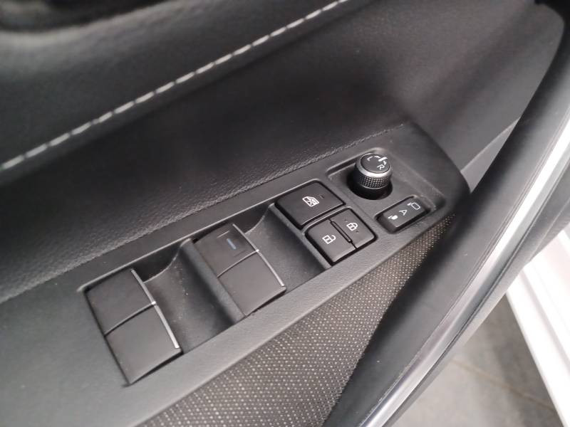 Toyota Corolla Hybride 140ch Dynamic  occasion  Toulouse - photo n15