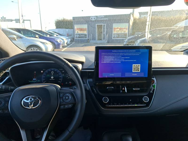 Toyota Corolla Hybride 140ch Dynamic  occasion  Toulouse - photo n11