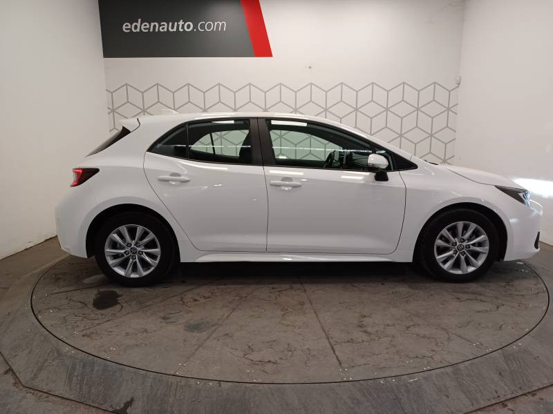 Toyota Corolla Hybride 140ch Dynamic  occasion à Toulouse - photo n°6