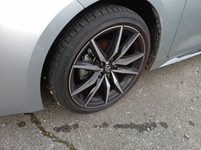 Toyota Corolla Hybride 140ch GR Sport  occasion � Toulouse - photo n�9