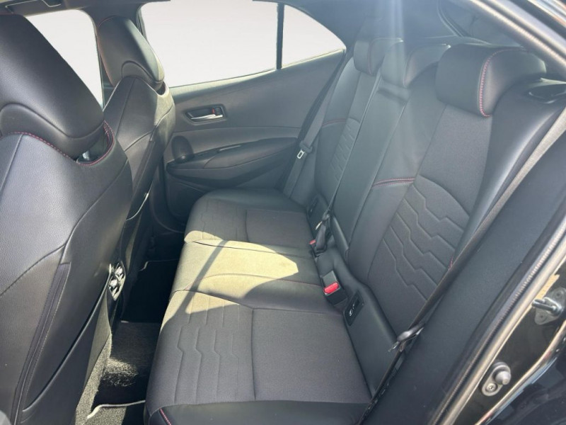 Toyota Corolla Hybride 180 ch BVA  occasion  Beaupuy - photo n5