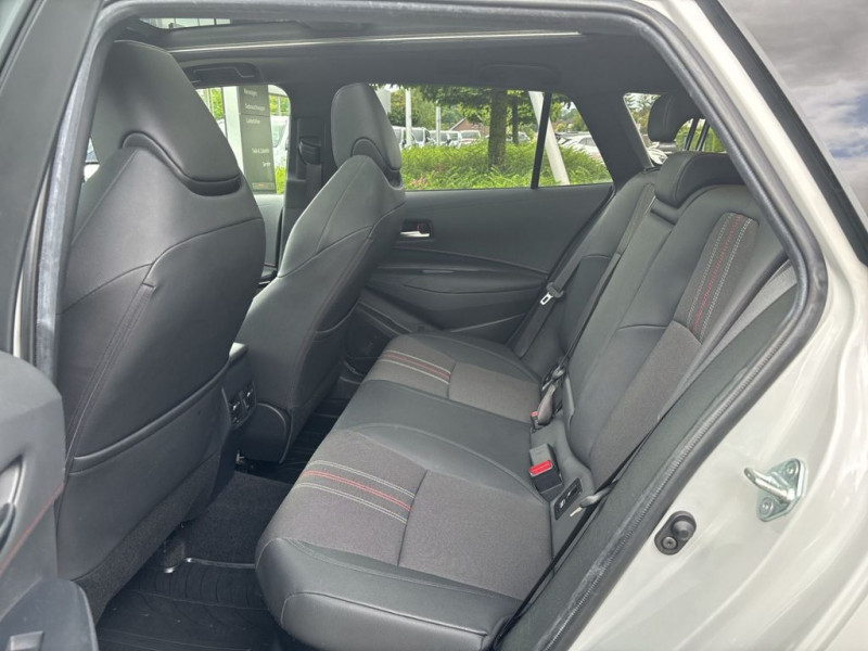 Toyota Corolla Hybride 180h BVA  occasion  Beaupuy - photo n7