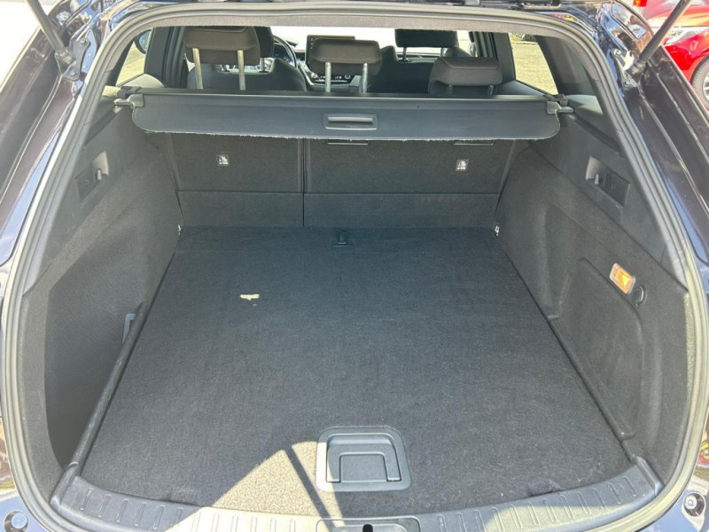 Toyota Corolla Hybride 180h BVA  occasion  Beaupuy - photo n9