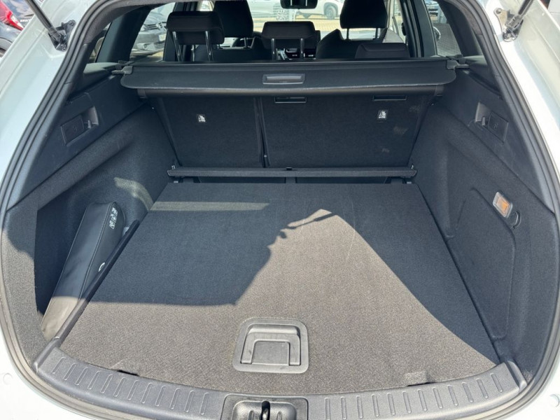 Toyota Corolla Hybride 184h BVA  occasion  Beaupuy - photo n8