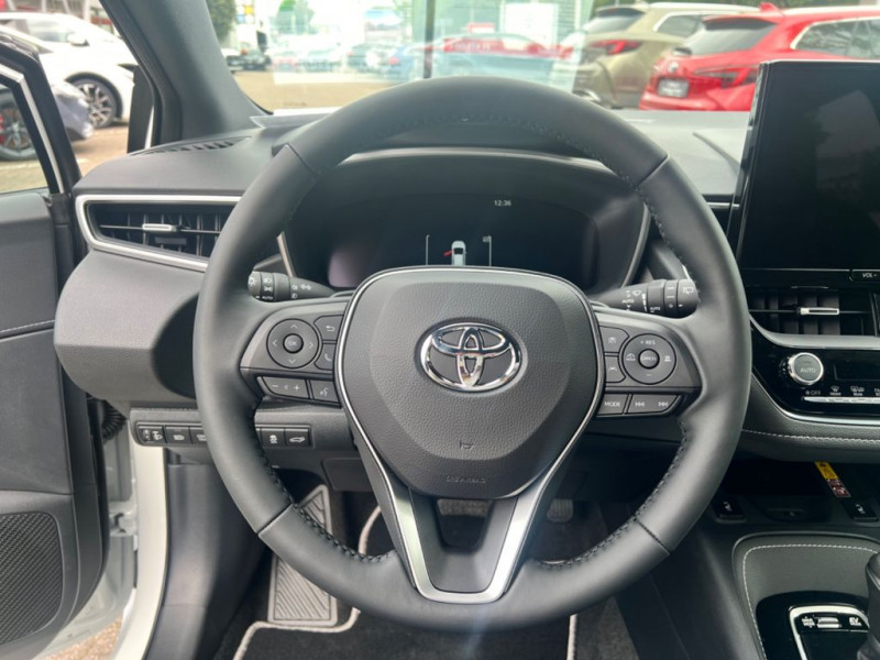 Toyota Corolla Hybride 184h BVA  occasion  Beaupuy - photo n10