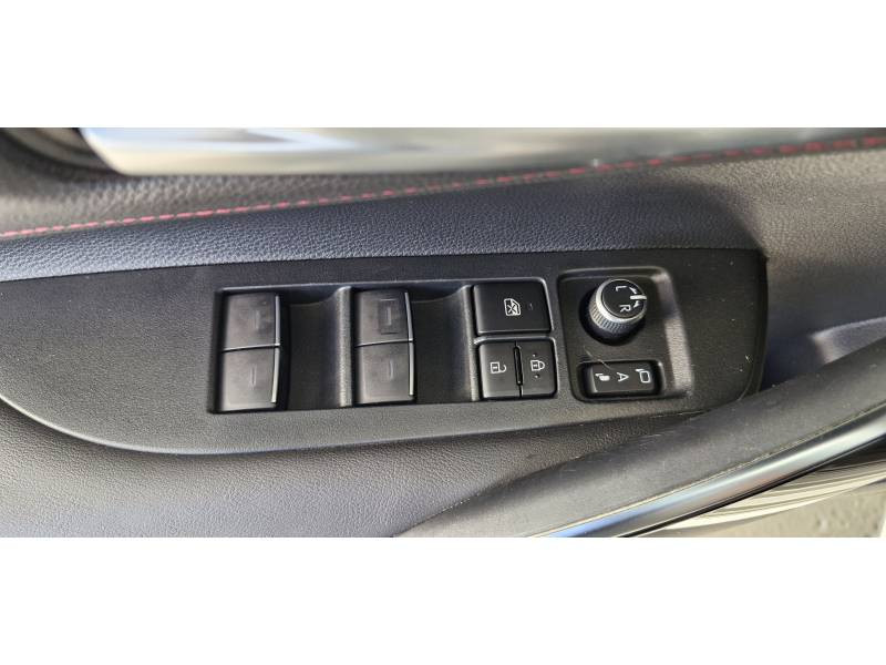Toyota Corolla Hybride 184h Collection  occasion  Montauban - photo n13