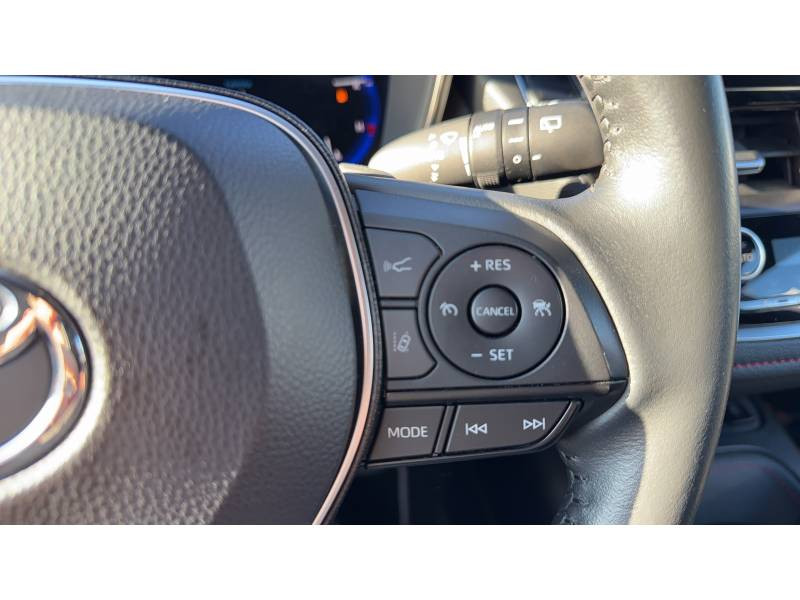 Toyota Corolla Hybride 184h Collection  occasion � Muret - photo n�16