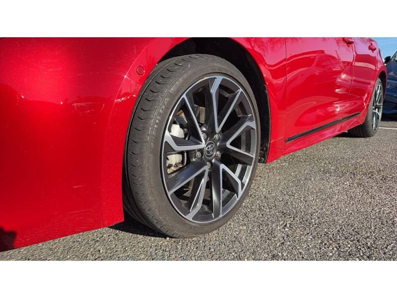 Toyota Corolla Hybride 184h Collection  occasion � Muret - photo n�9