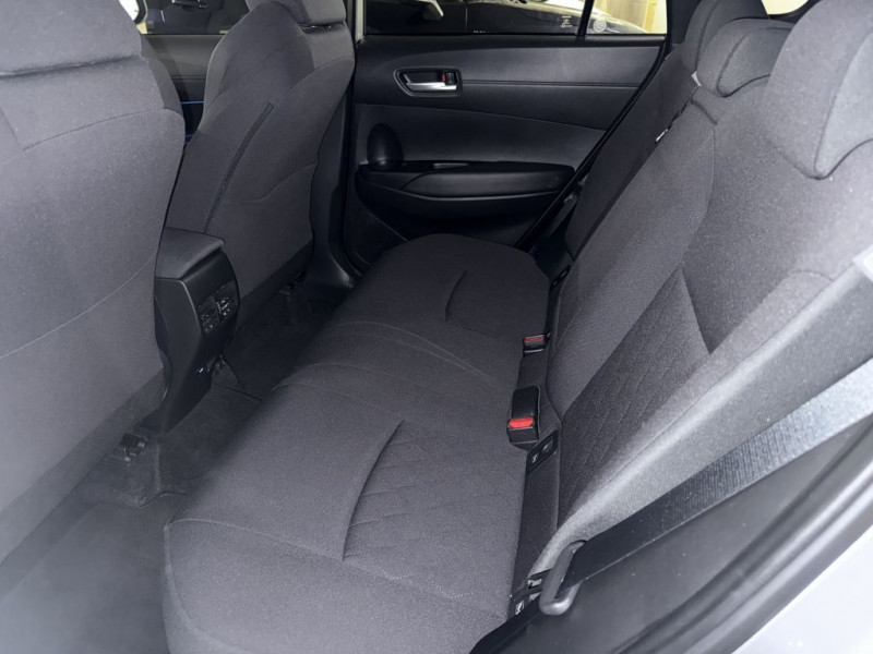 Toyota Corolla Hybride 196ch BVA 4X2  occasion  Beaupuy - photo n8