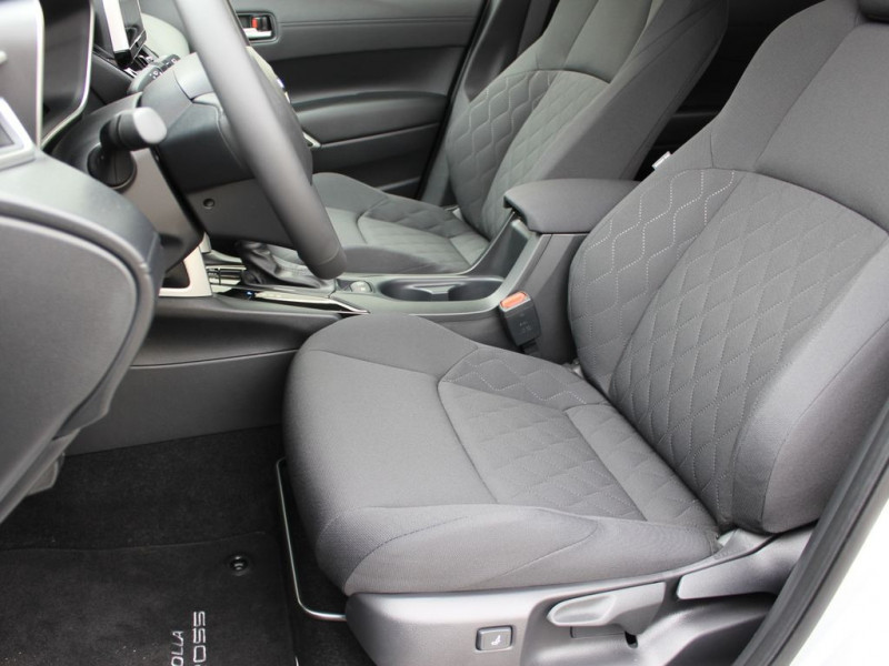 Toyota Corolla Hybride 196ch BVA 4X2  occasion  Beaupuy - photo n4