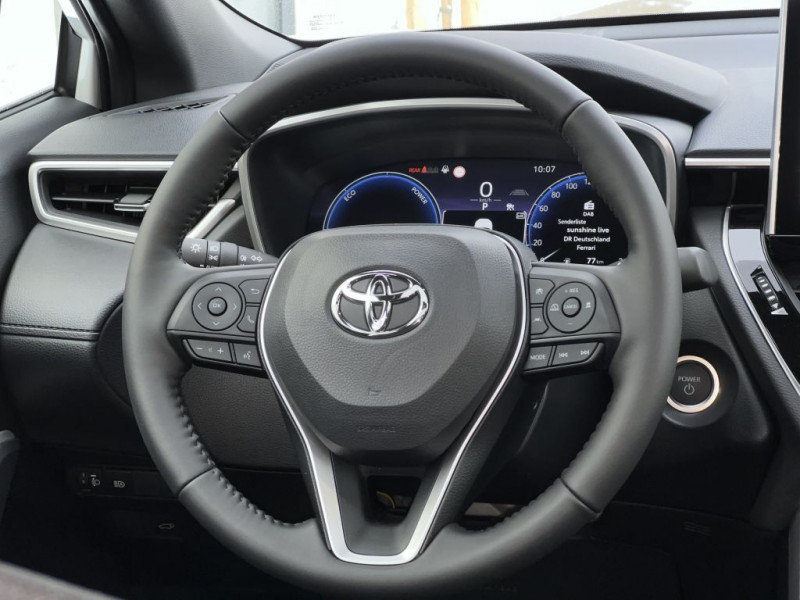 Toyota Corolla Hybride 196ch BVA 4X4  occasion  Beaupuy - photo n10