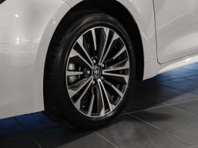Toyota Corolla Hybride 196ch BVA  occasion  Beaupuy - photo n9