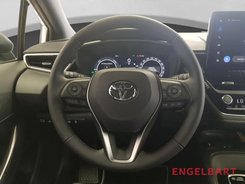 Toyota Corolla Hybride 196ch BVA  occasion  Beaupuy - photo n7
