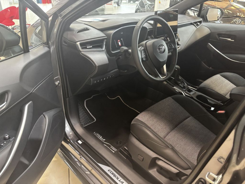 Toyota Corolla Hybride 196ch BVA  occasion  Beaupuy - photo n4