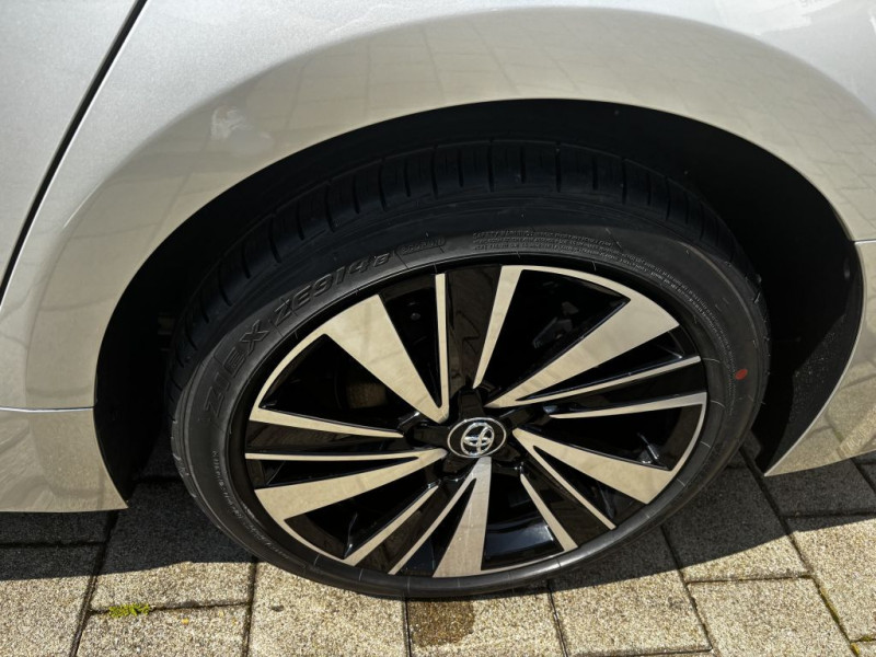 Toyota Corolla Hybride 196ch BVA  occasion  Beaupuy - photo n5