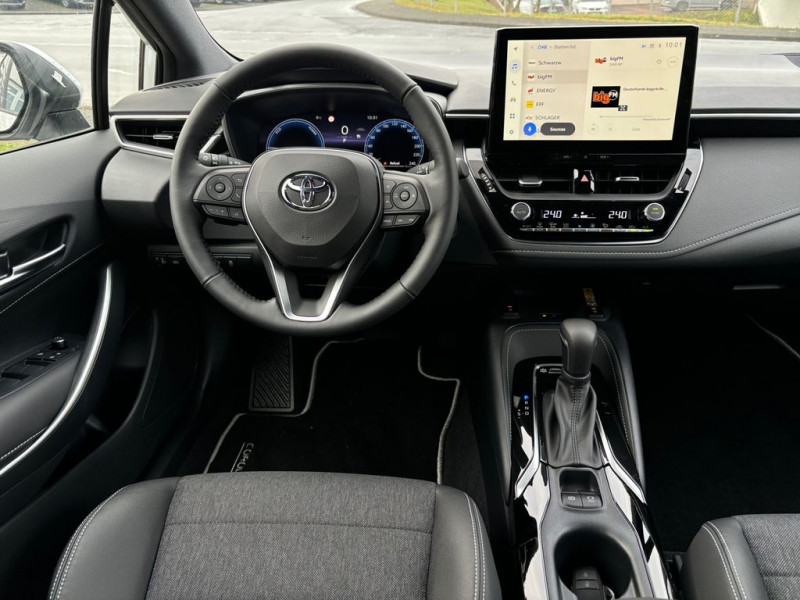 Toyota Corolla Hybride 196ch BVA  occasion  Beaupuy - photo n3