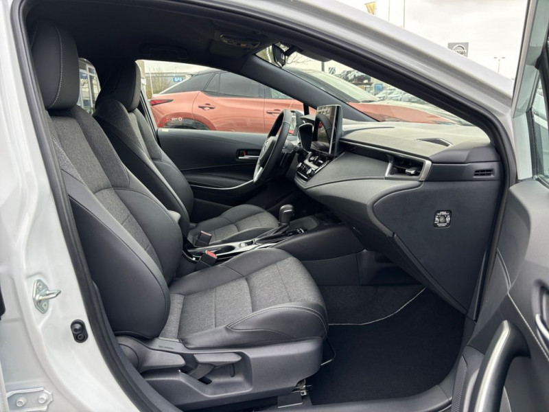 Toyota Corolla Hybride 196ch BVA  occasion  Beaupuy - photo n5
