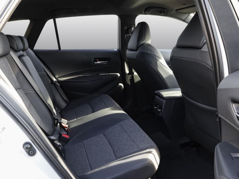 Toyota Corolla Hybride 196ch BVA  occasion  Beaupuy - photo n5