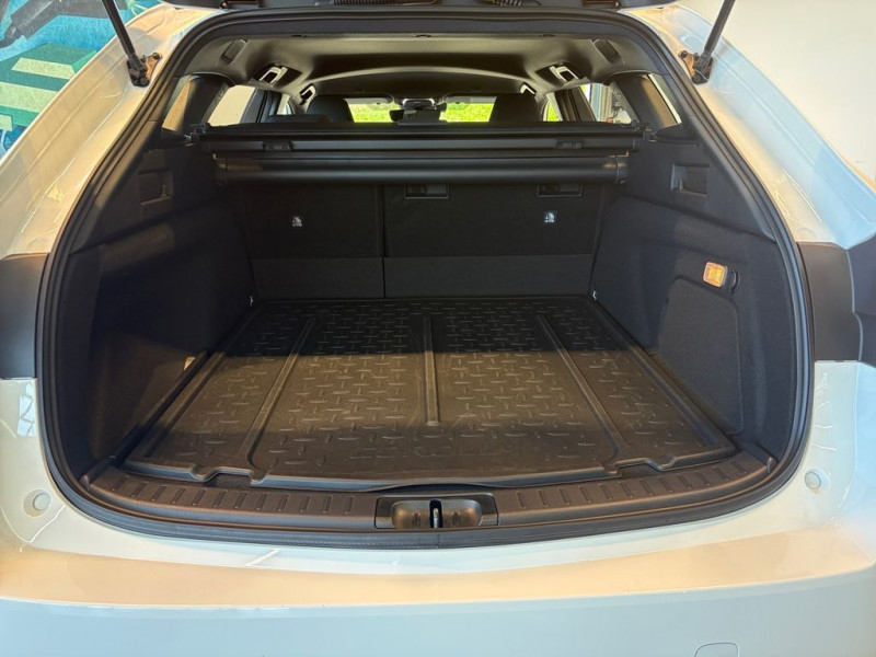 Toyota Corolla Hybride 196ch BVA  occasion  Beaupuy - photo n8