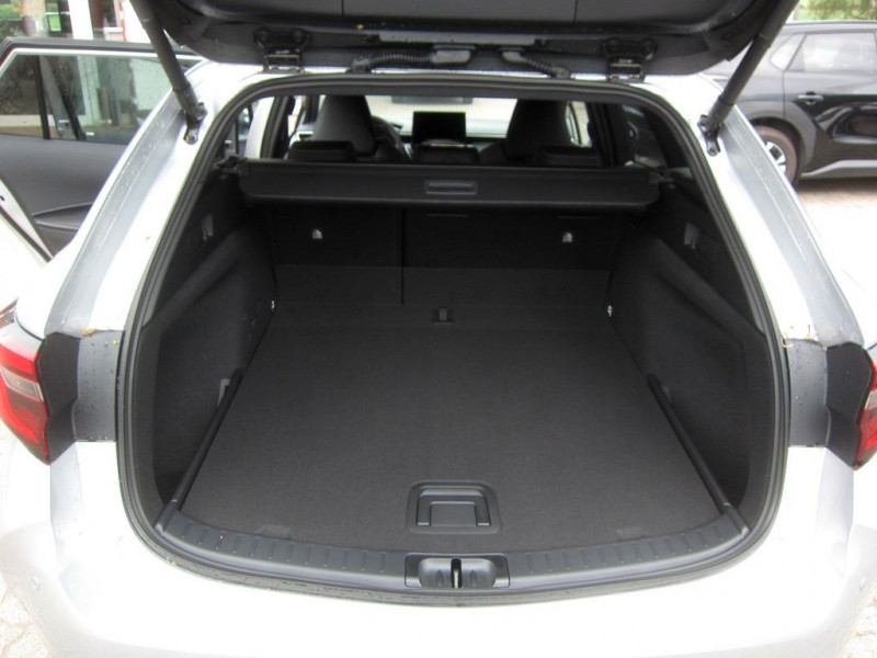 Toyota Corolla Hybride 196ch BVA  occasion  Beaupuy - photo n9