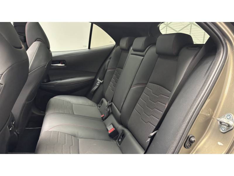 Toyota Corolla Hybride 196ch GR Sport  occasion  Lormont - photo n12