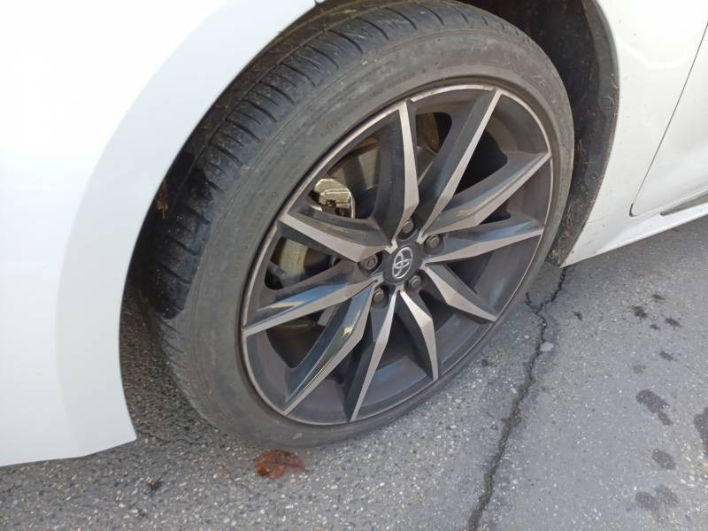 Toyota Corolla Hybride 196ch GR Sport  occasion � Toulouse - photo n�9