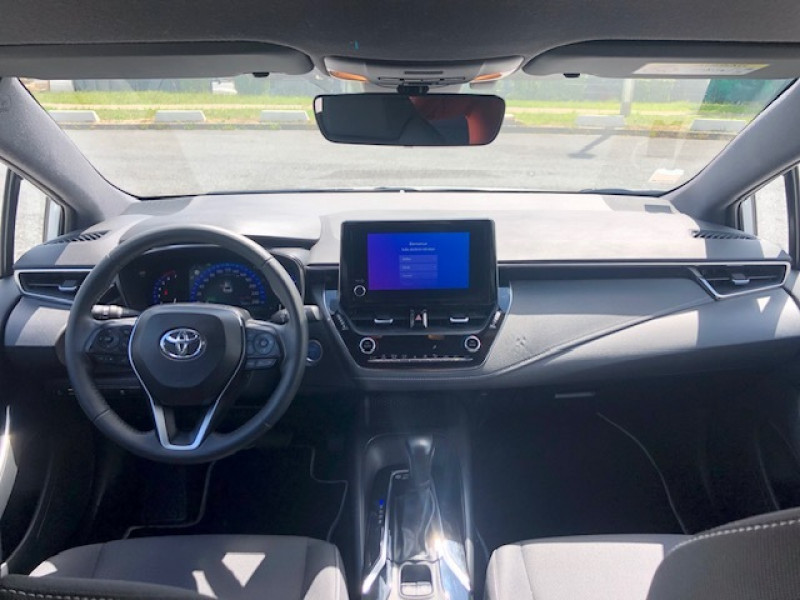 Toyota Corolla HYBRIDE MY22 Corolla Hybride 122h  occasion  Vert Saint Denis - photo n9