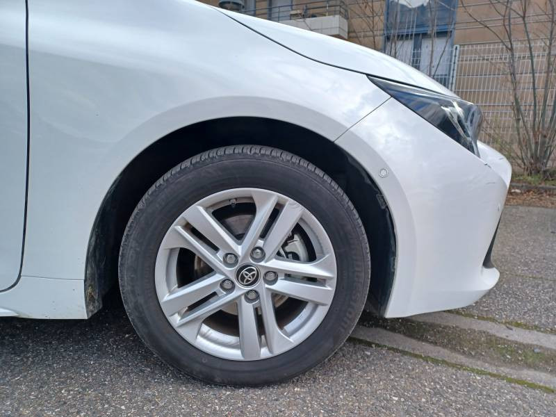 Toyota Corolla Pro Hybride 122h Dynamic Business + Programme Beyond Zero Ac  occasion  Toulouse - photo n9