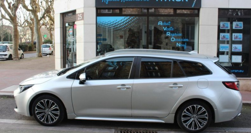 Toyota Corolla TOURING DYNAMIC 1.8 HYBRIDE 122  occasion à Enghien Les Bains - photo n°3