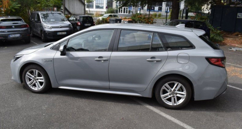 Toyota Corolla Touring Sport BUSINESS Sports 1.8 VVT-i 122 HSD CVT 98 cv Bo  occasion  Palaiseau - photo n4