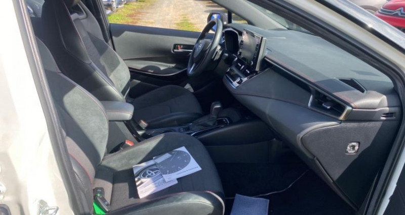 Toyota Corolla TOURING SPORT Hybride 184h CVT BREAK Collection CAMERA GPS S  occasion  Saint-Égrève - photo n3