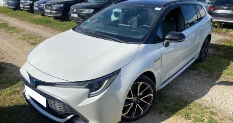 Toyota Corolla TOURING SPORT Hybride 184h CVT BREAK Collection CAMERA GPS S  occasion  Saint-Égrève