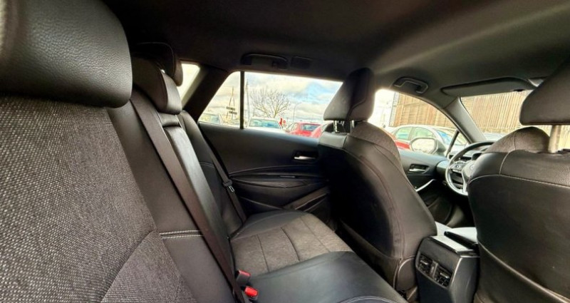 Toyota Corolla touring sport hydride 2.0 184h design 1ere main- carplay -ha  occasion � Thiais - photo n�5